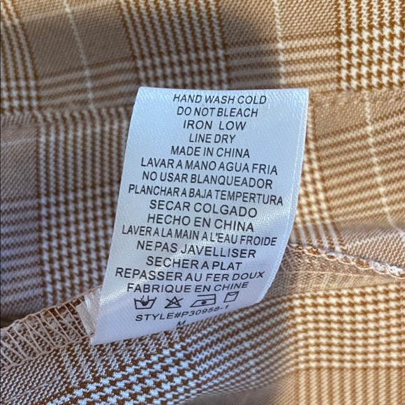 Altar'd State Checkered Tan‎ Mini Skort - Picture 8 of 8